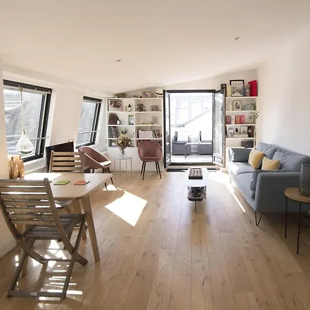 Design Apt With Terrace In The Marais Daire *