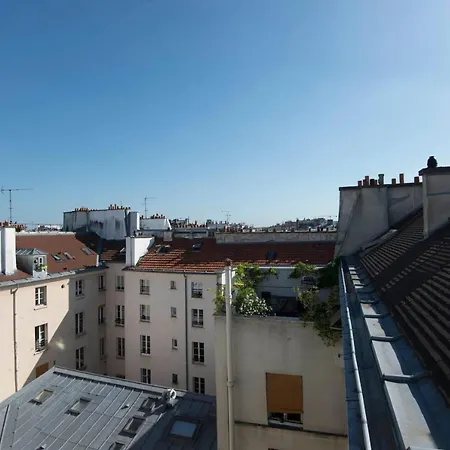Design Apt With Terrace In The Marais